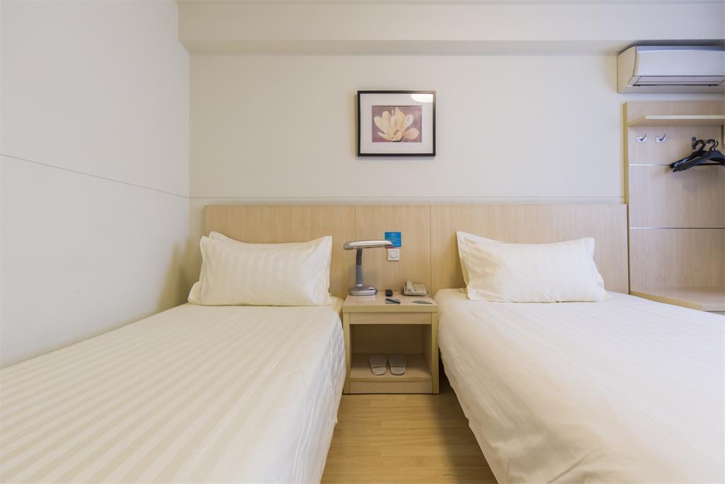 Jingjiang Inn Jinan Quancheng Road Экстерьер фото
