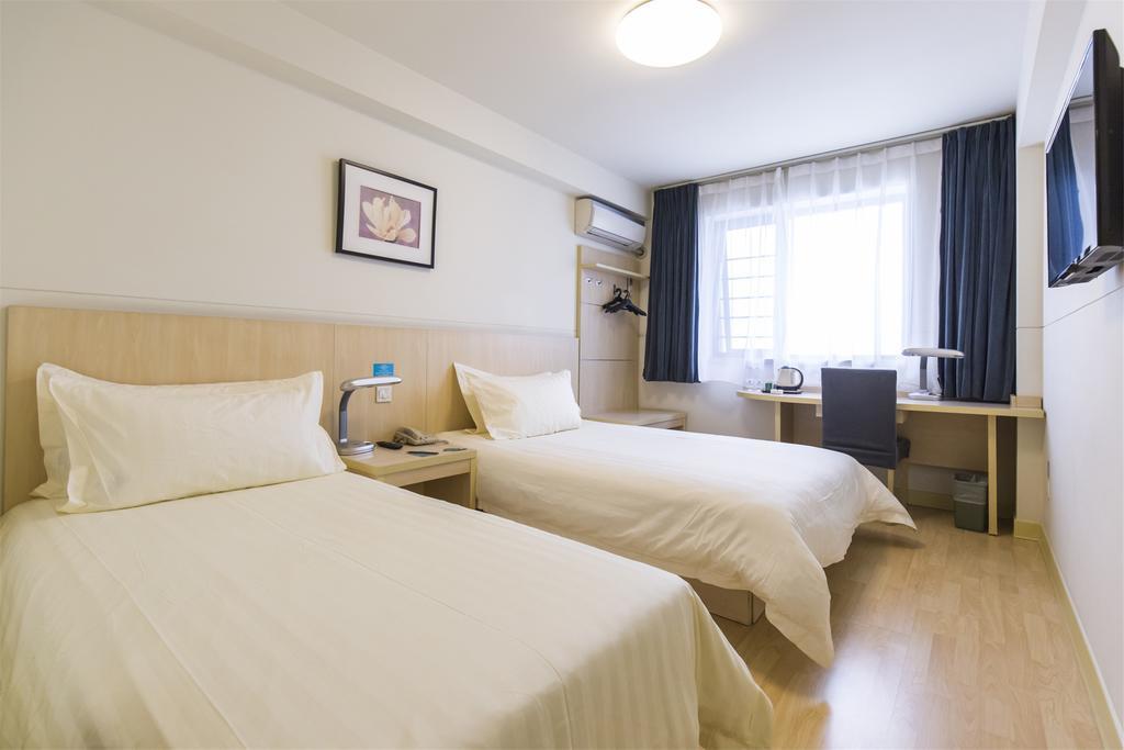 Jingjiang Inn Jinan Quancheng Road Экстерьер фото