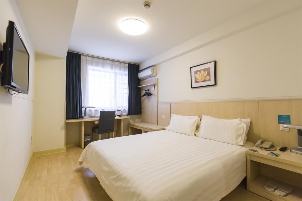 Jingjiang Inn Jinan Quancheng Road Экстерьер фото